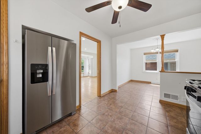 5134 S Laporte Avenue, Chicago, IL 60638