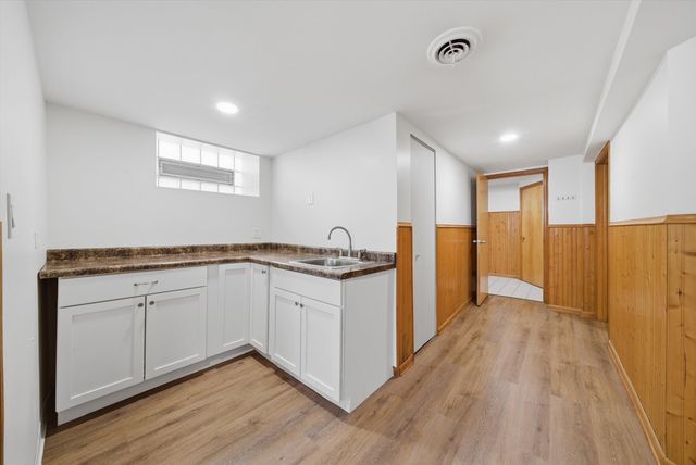 5134 S Laporte Avenue, Chicago, IL 60638