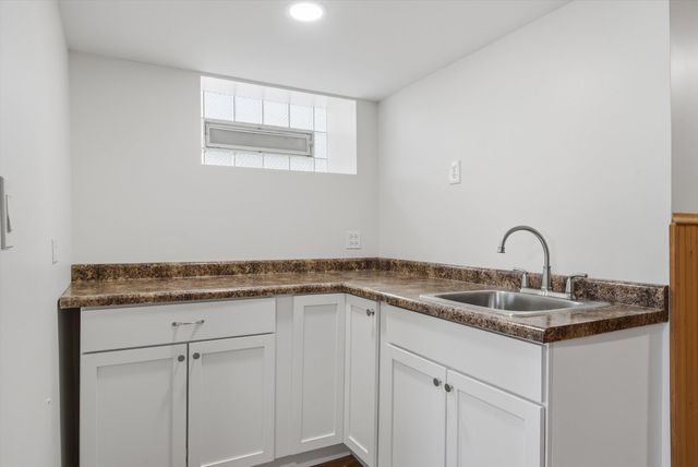 5134 S Laporte Avenue, Chicago, IL 60638
