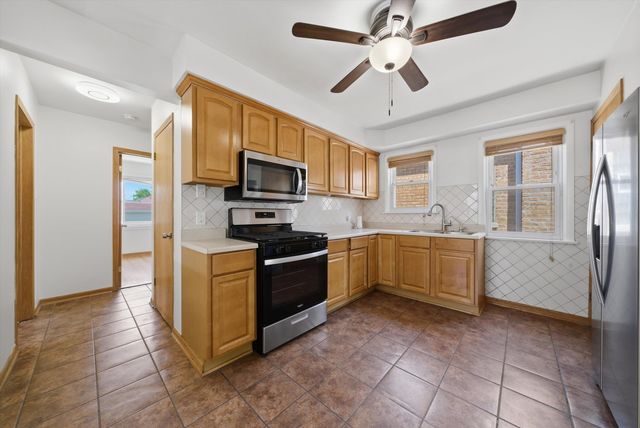 5134 S Laporte Avenue, Chicago, IL 60638
