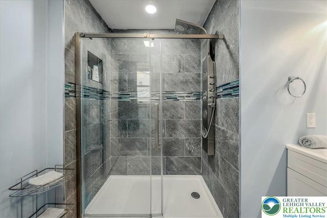 117 Saint Regis Walk, Coolbaugh Twp, PA 18466