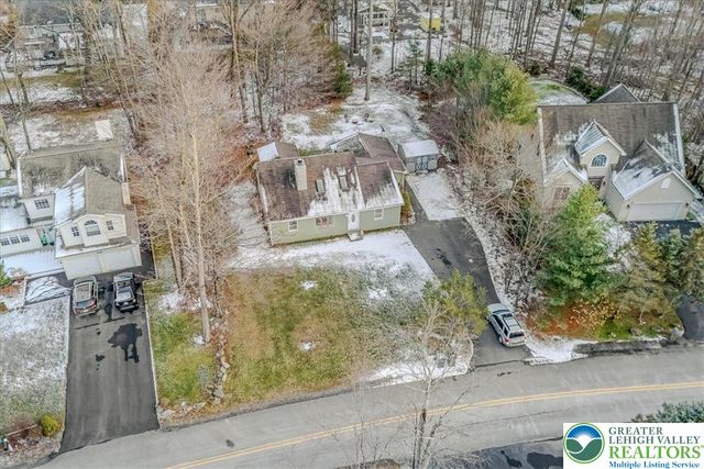 117 Saint Regis Walk, Coolbaugh Twp, PA 18466