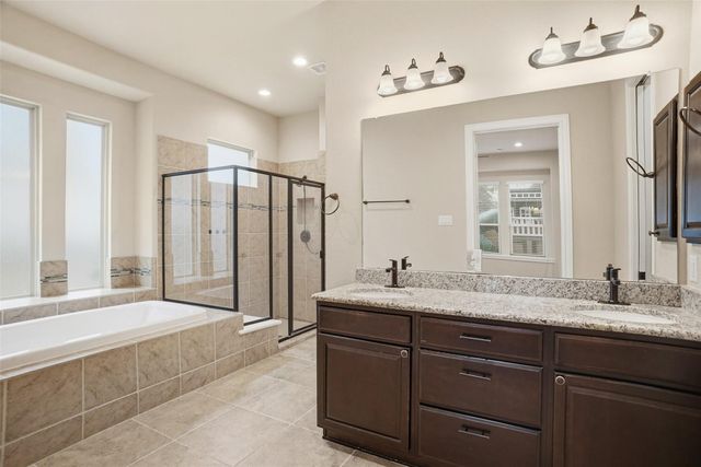 13735 Contour Ct, Richmond, TX 77407