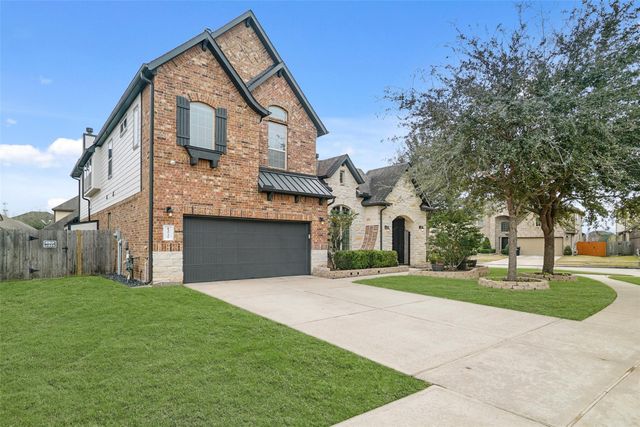 13735 Contour Ct, Richmond, TX 77407