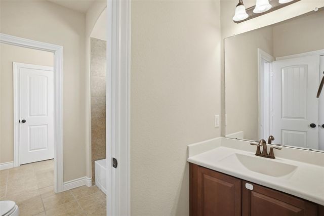 13735 Contour Ct, Richmond, TX 77407