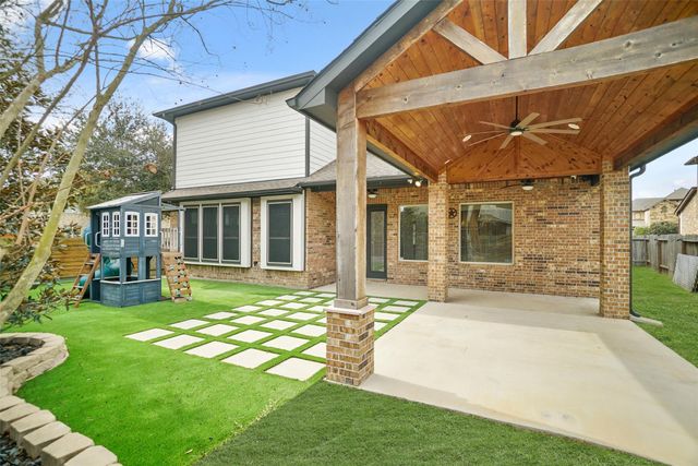 13735 Contour Ct, Richmond, TX 77407