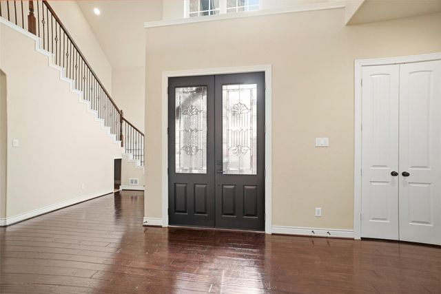 13735 Contour Ct, Richmond, TX 77407