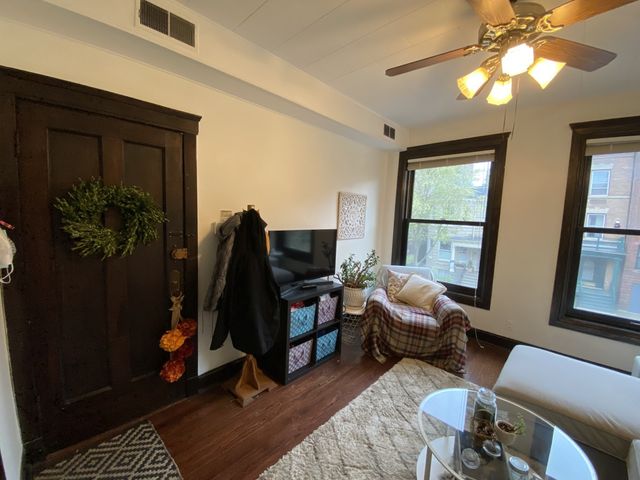852 W Diversey Parkway 2F, Chicago, IL 60614