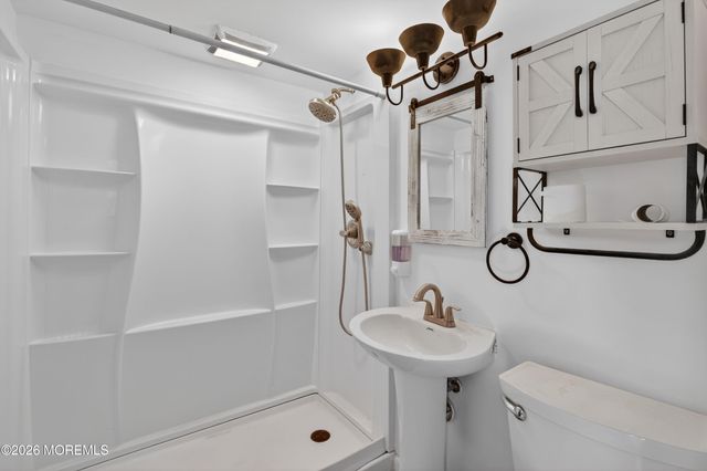 11 Cedar Road, Brick, NJ 08723