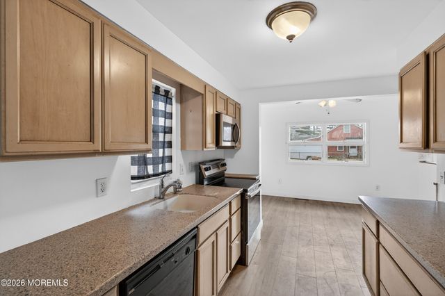 11 Cedar Road, Brick, NJ 08723