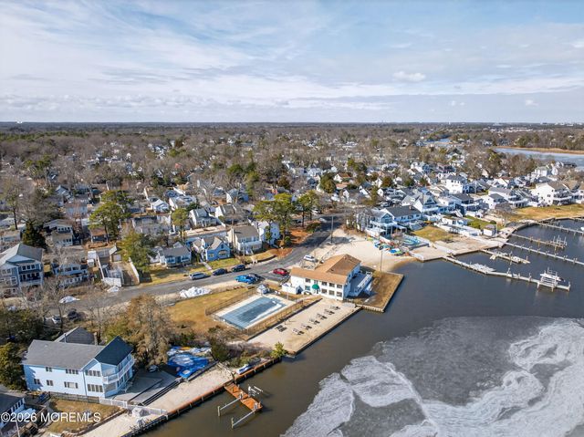 11 Cedar Road, Brick, NJ 08723