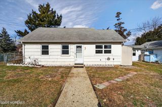 11 Cedar Road, Brick, NJ 08723