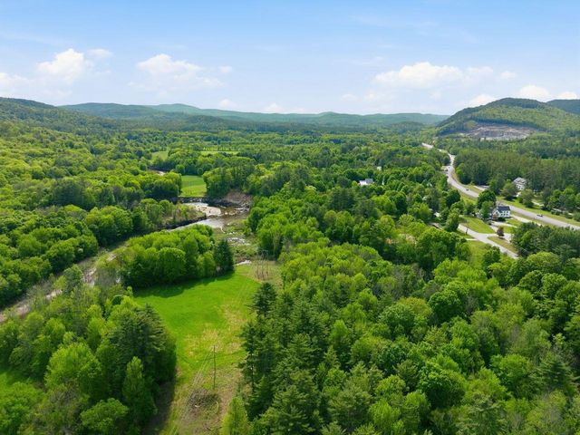 307 School Street, Rumney, NH 03266
