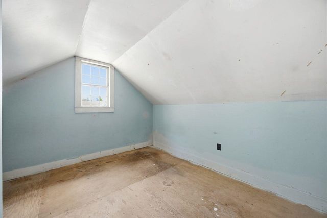 307 School Street, Rumney, NH 03266