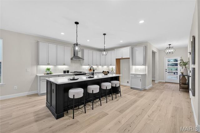 366 Strawberry Grove Drive, O'fallon, MO 63376