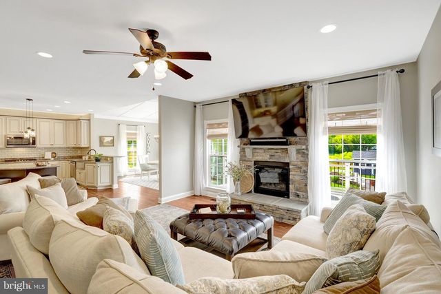 15002 MOUNTAIN RD, Hillsboro, VA 20132