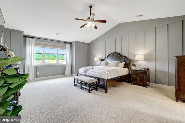 15002 MOUNTAIN RD, Hillsboro, VA 20132