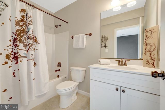 15002 MOUNTAIN RD, Hillsboro, VA 20132