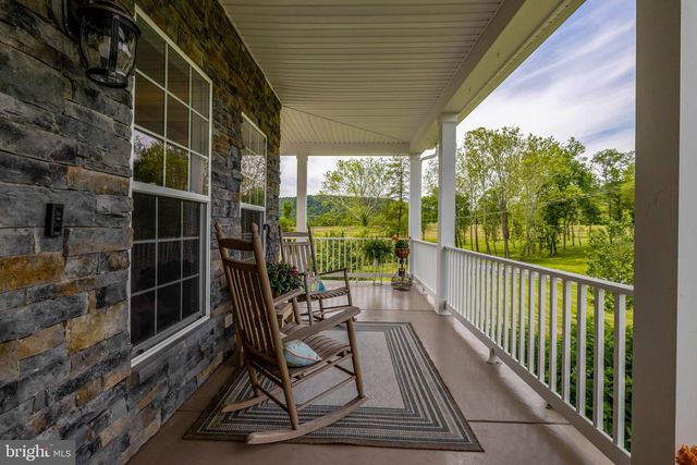 15002 MOUNTAIN RD, Hillsboro, VA 20132
