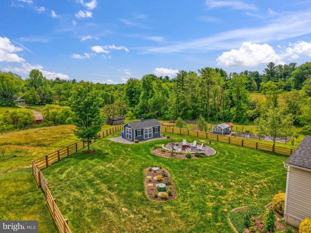 15002 MOUNTAIN RD, Hillsboro, VA 20132