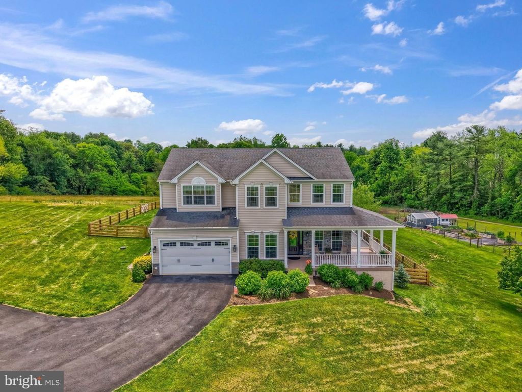 15002 MOUNTAIN RD, Hillsboro, VA 20132