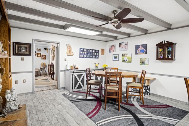 879 Interstate 45 S, Huntsville, TX 77340