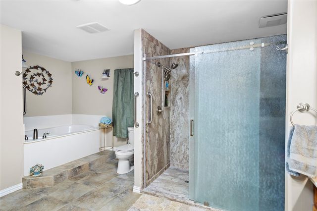 879 Interstate 45 S, Huntsville, TX 77340