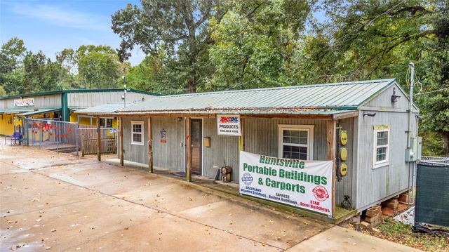 879 Interstate 45 S, Huntsville, TX 77340