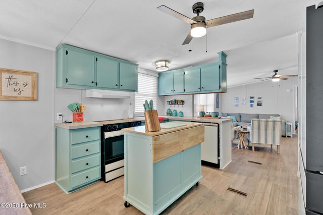 254 NE 69th Street, Oak Island, NC 28465