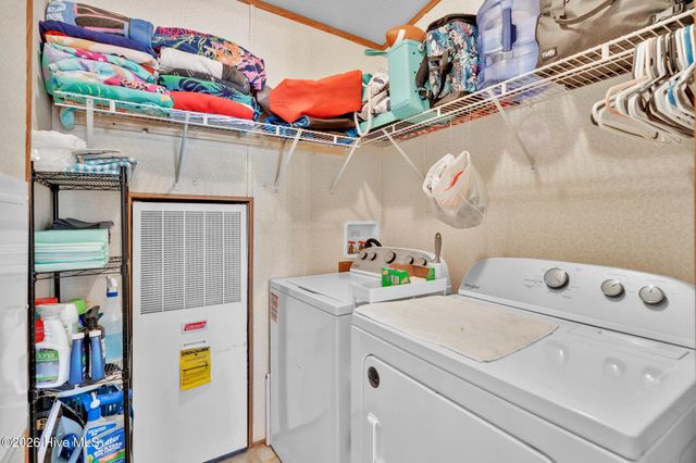 254 NE 69th Street, Oak Island, NC 28465