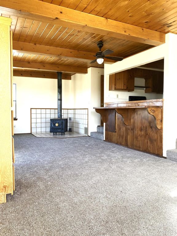 88 Crestview Lane, Edgewood, NM 87015