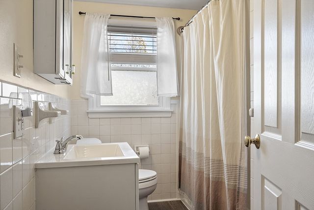 25 Merritt Ave, Brockton, MA 02302