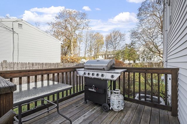 25 Merritt Ave, Brockton, MA 02302