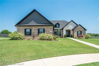 4121 Surrey Court, Fort Smith, AR 72903
