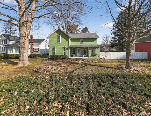144 Franklin Street, Rose Township, MI 48442