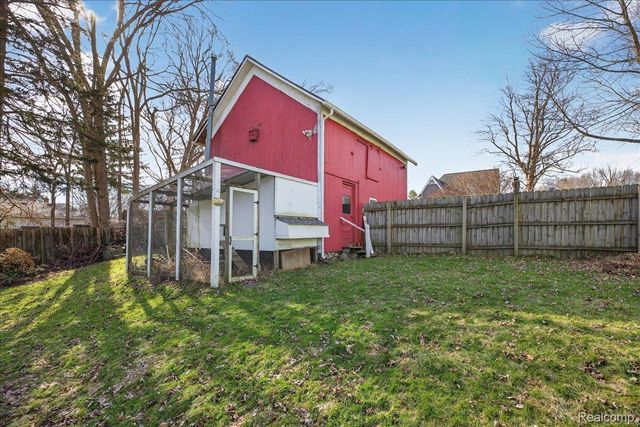 144 Franklin Street, Rose Township, MI 48442