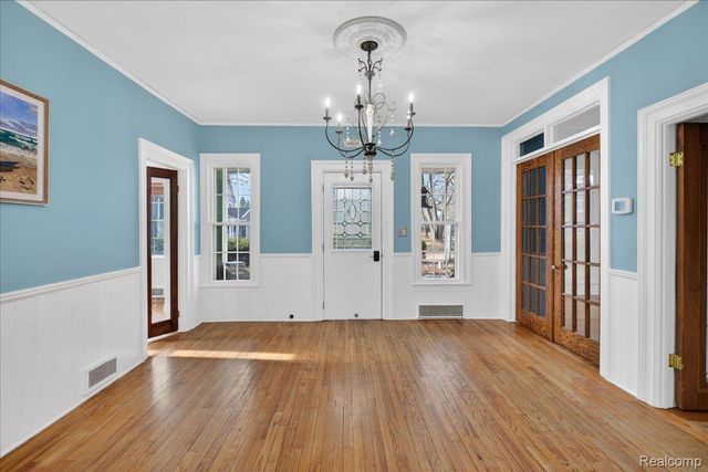 144 Franklin Street, Rose Township, MI 48442