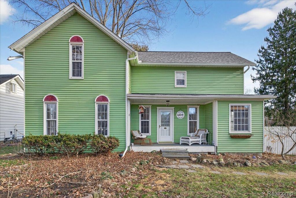 144 Franklin Street, Rose Township, MI 48442