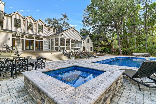 8 Cottingham Rd, Bluffton, SC 29910