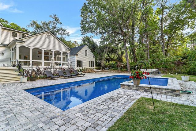 8 Cottingham Rd, Bluffton, SC 29910