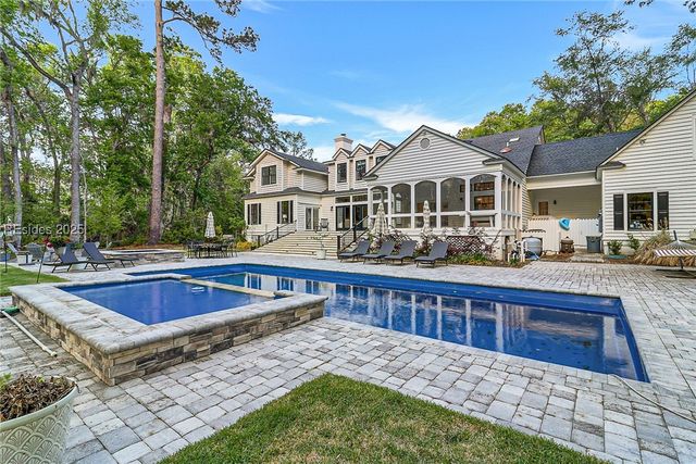 8 Cottingham Rd, Bluffton, SC 29910