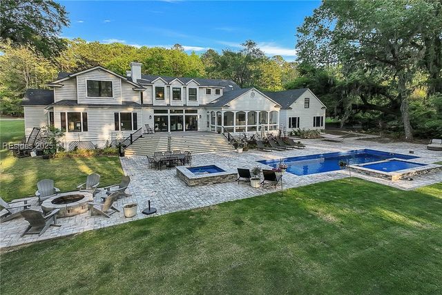 8 Cottingham Rd, Bluffton, SC 29910