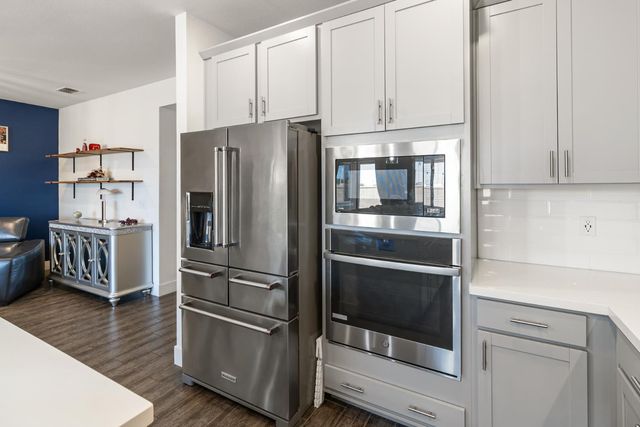 10349 Charles Morris Way, Elk Grove, CA 95757