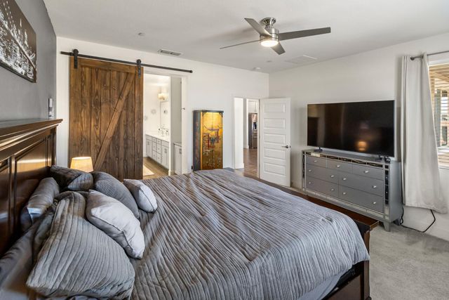 10349 Charles Morris Way, Elk Grove, CA 95757