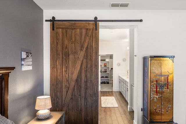 10349 Charles Morris Way, Elk Grove, CA 95757