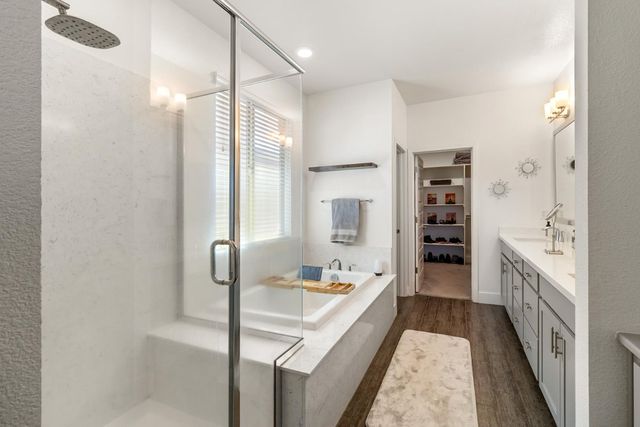 10349 Charles Morris Way, Elk Grove, CA 95757