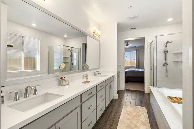 10349 Charles Morris Way, Elk Grove, CA 95757