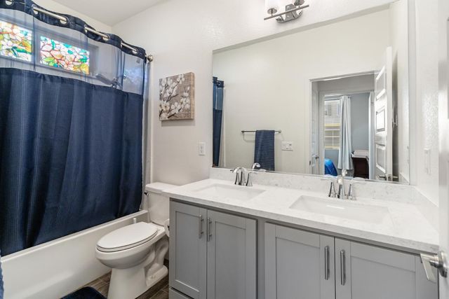 10349 Charles Morris Way, Elk Grove, CA 95757