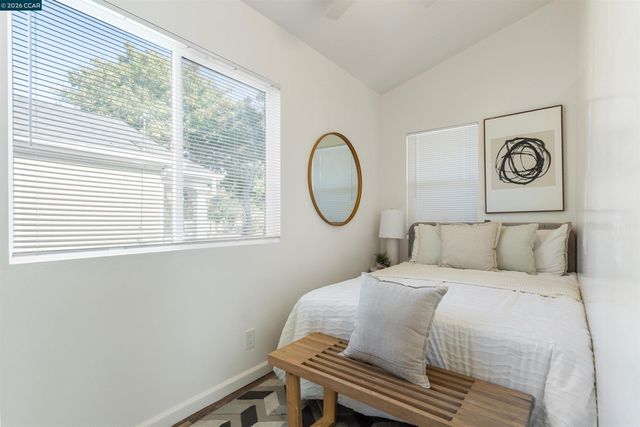 1319 Kelsey St, Richmond, CA 94801