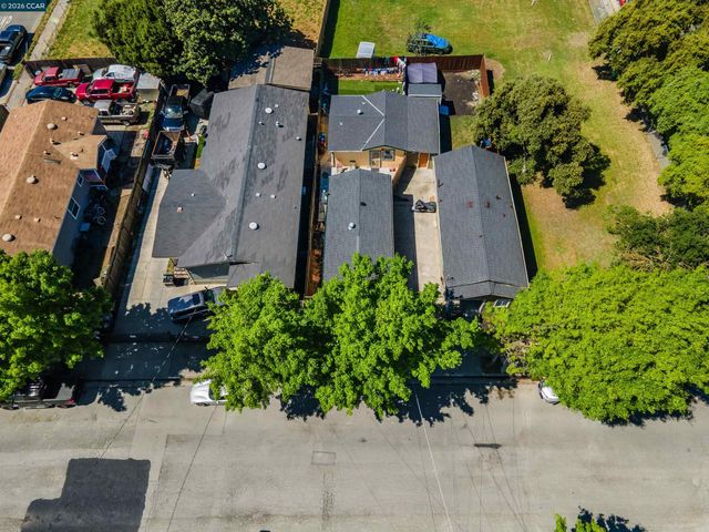 1319 Kelsey St, Richmond, CA 94801